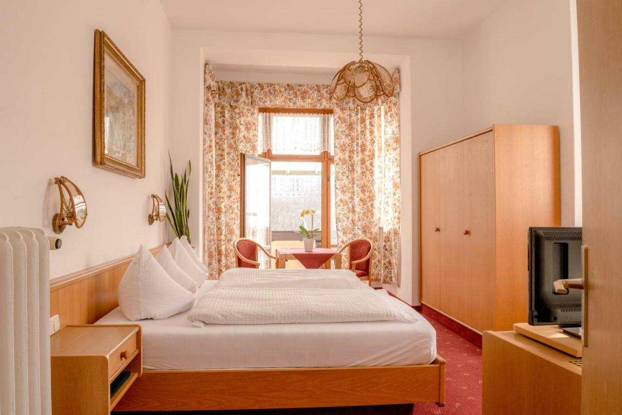 Hotel-Pension Heimburg Bad Elster Bagian luar foto